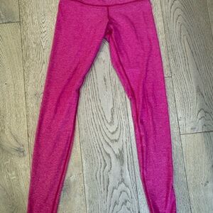 Lululemon Hot Pink Heather leggings. Size 6